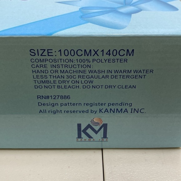 $49 New! OSAKA Super Soft Baby/ Toddler Blanket in Soccer Player Design - Picture 6 of 8